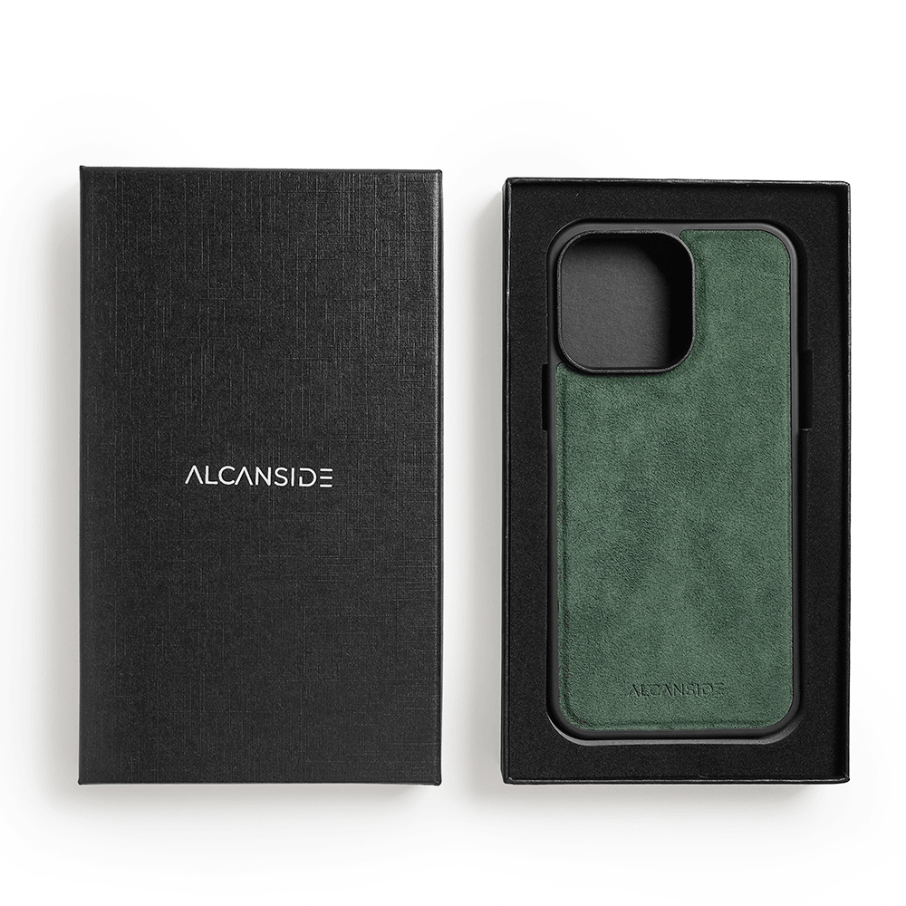 iPhone 13 Pro - Alcantara Case With MagSafe Magnet - Midnight Green - Alcanside