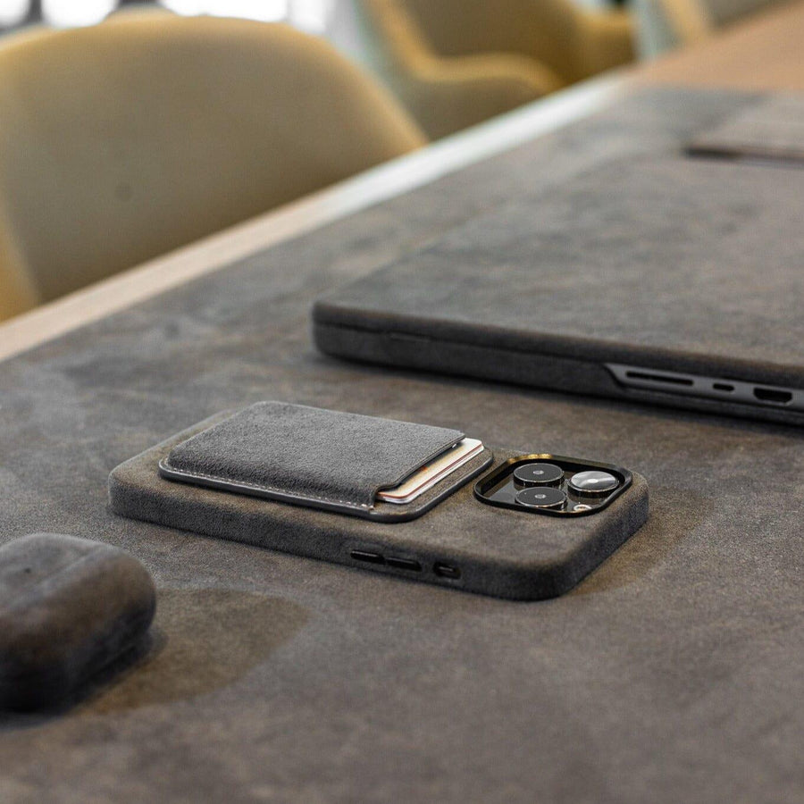 iPhone Alcantara Case + MagSafe Wallet - Space Grey - Alcanside